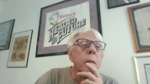 Snapshot of bestshot1951 chatting on September 29, 2:05 pm bestshot1951 online show from September 29, 2:05 pm