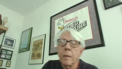 Snapshot of bestshot1951 chatting on February 3, 5:56 pm bestshot1951 online show from February 3, 5:56 pm