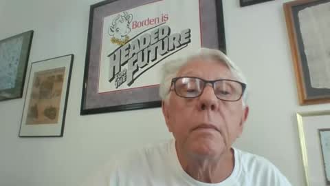 Snapshot of bestshot1951 chatting on September 11, 4:52 pm bestshot1951 online show from September 11, 4:52 pm