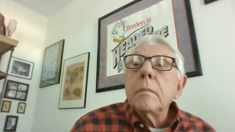 Snapshot of bestshot1951 chatting on December 19, 6:12 pm bestshot1951 online show from December 19, 6:12 pm