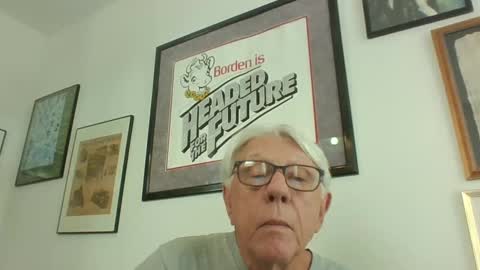 Snapshot of bestshot1951 chatting on September 9, 2:39 pm bestshot1951 online show from September 9, 2:39 pm