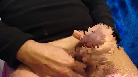 Snapshot of bestwanker chatting on January 9, 10:09 am Hisemberg online show from January 9, 10:09 am