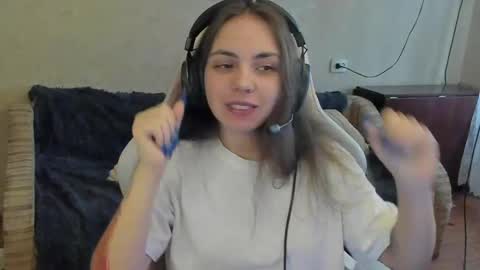 bethany_tease online show from April 14, 12:41 pm