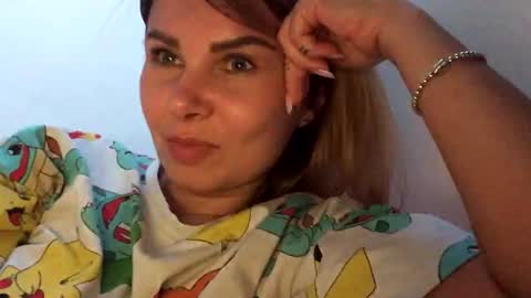 betty199175798 online show from October 23, 10:10 pm