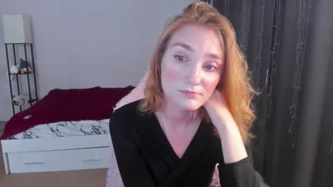 Snapshot of betty_witchy chatting on September 28, 2:42 am Dory make me happier online show from September 28, 2:42 am