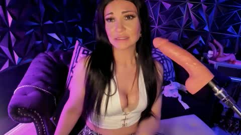 NatashaxoBangs online show from November 3, 5:41 am