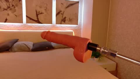 Betty online show from February 6, 8:33 pm