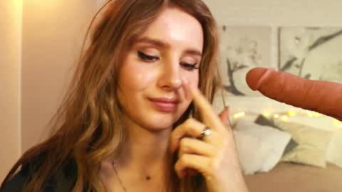 Betty online show from March 3, 12:04 am