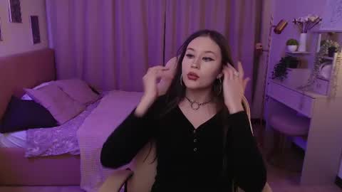 Katie online show from June 12, 8:13 am