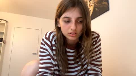 Lina online show from July 2, 5:40 pm
