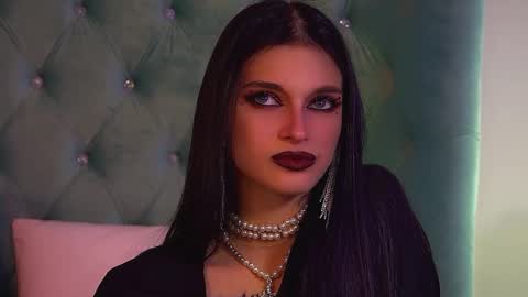 Beverly online show from November 4, 6:09 pm