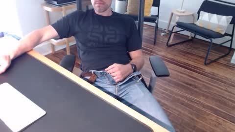 bi_sexy_man online show from June 3, 3:06 pm