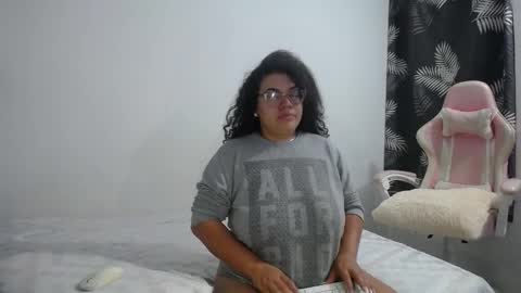 Bianca Tuesday to Sunday from 2am to 6am UTC-5 online show from February 18, 9:31 am