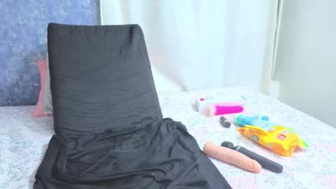 B I A N C A online show from November 29, 12:18 am