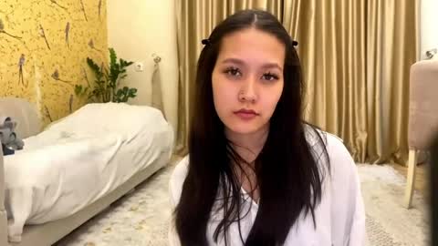 Aya online show from March 23, 5:29 pm