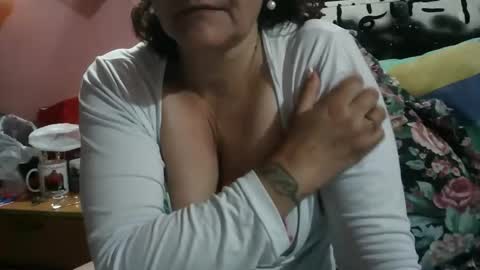 biancasteel online show from April 17, 3:42 am