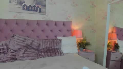  Bianca  online show from March 12, 7:36 pm