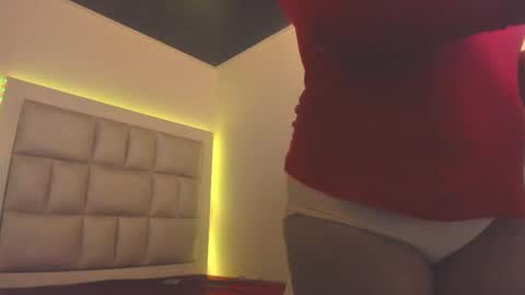 Snapshot of bibiana_js_ chatting on September 18, 12:20 pm bibiana_js_ online show from September 18, 12:20 pm