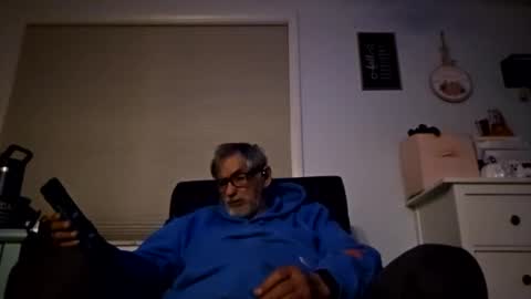 Bi-Bob690 online show from November 1, 10:58 am