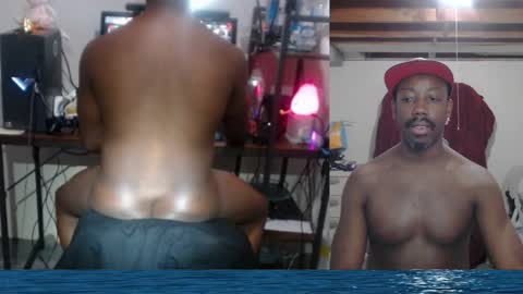 BicepsandFrot online show from April 11, 8:07 am