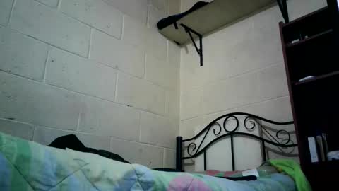 Snapshot of bichopeludo chatting on October 6, 12:07 am bichopeludo online show from October 6, 12:07 am