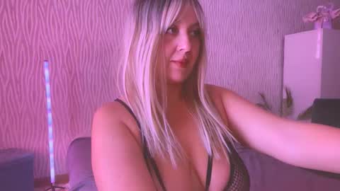 Eva online show from September 18, 8:29 am