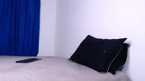 big_niiko online show from April 10, 2:28 am