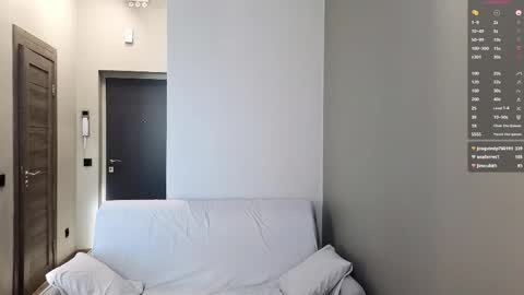 edward online show from April 9, 6:19 am