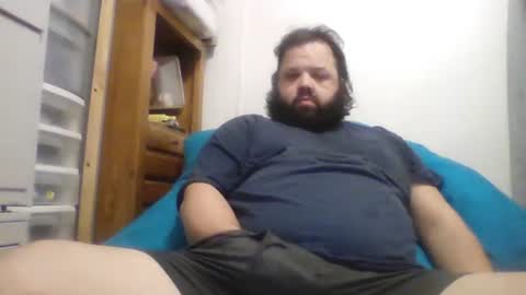 Liam online show from December 5, 6:59 am