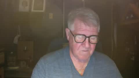 bigbeerdrinker online show from April 21, 4:08 am