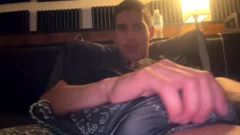 bigben281330 online show from March 15, 5:27 pm