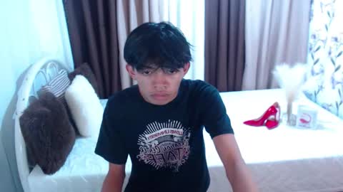 bigcock_kerbzz online show from March 20, 7:35 am