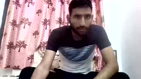 akash online show from December 17, 8:10 am