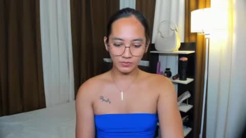 SUCK ME TILL I EXPLODE online show from November 19, 8:35 am