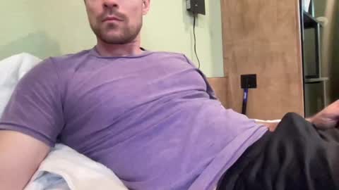 Snapshot of bigcollegecock69690 chatting on March 12, 12:09 am bigcollegecock69690 online show from March 12, 12:09 am