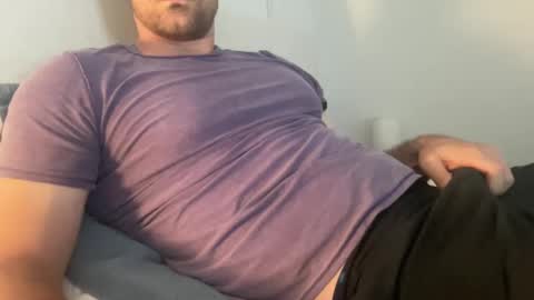 Snapshot of bigcollegecock69690 chatting on October 2, 4:28 pm bigcollegecock69690 online show from October 2, 4:28 pm