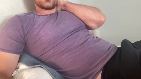 Snapshot of bigcollegecock69690 chatting on September 19, 6:00 pm bigcollegecock69690 online show from September 19, 6:00 pm