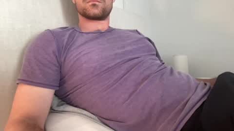 Snapshot of bigcollegecock69690 chatting on January 29, 5:45 pm bigcollegecock69690 online show from January 29, 5:45 pm