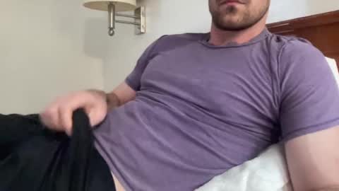 Snapshot of bigcollegecock69690 chatting on February 6, 3:06 am bigcollegecock69690 online show from February 6, 3:06 am