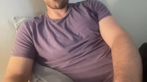 Snapshot of bigcollegecock69690 chatting on December 2, 3:31 pm bigcollegecock69690 online show from December 2, 3:31 pm