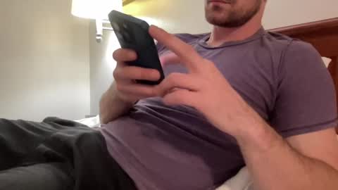 Snapshot of bigcollegecock69690 chatting on February 7, 1:36 am bigcollegecock69690 online show from February 7, 1:36 am