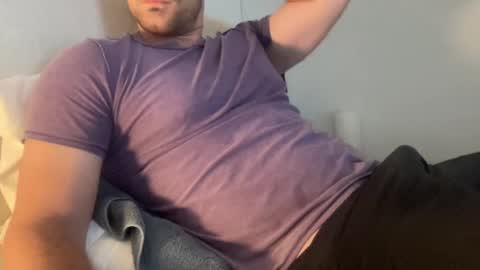 Snapshot of bigcollegecock69690 chatting on October 20, 4:12 pm bigcollegecock69690 online show from October 20, 4:12 pm