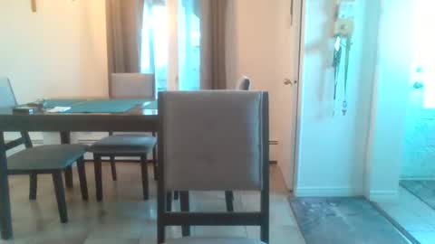 bigdeer581917471 online show from July 12, 9:56 am