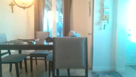 bigdeer581917471 online show from May 23, 9:38 am