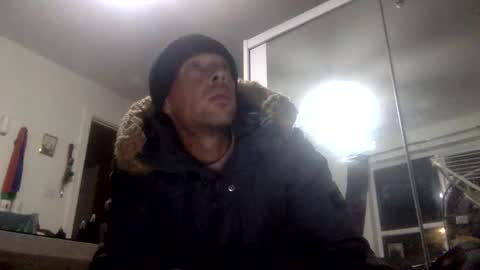Snapshot of bigdickdangles472924 chatting on October 20, 10:15 pm bigdickdangles472924 online show from October 20, 10:15 pm