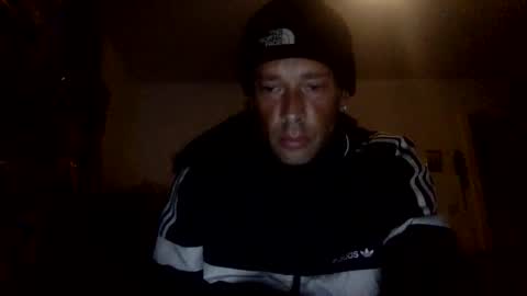 Snapshot of bigdickdangles472924 chatting on September 18, 10:14 pm bigdickdangles472924 online show from September 18, 10:14 pm