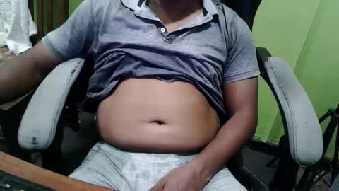 bigdickguyaux online show from April 5, 8:17 pm