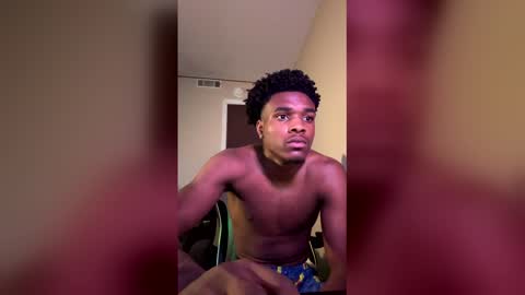 bigdicktrick227 online show from May 16, 8:51 pm