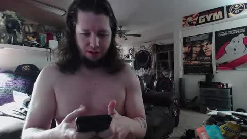 biggerisbetter21 online show from November 6, 2:09 pm