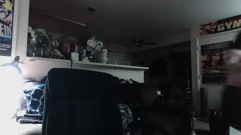 biggerisbetter21 online show from January 18, 10:13 am